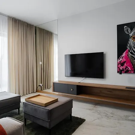 Comfort - Hillhouse By Mw Estates Self Check-in 24h 브로츠와프